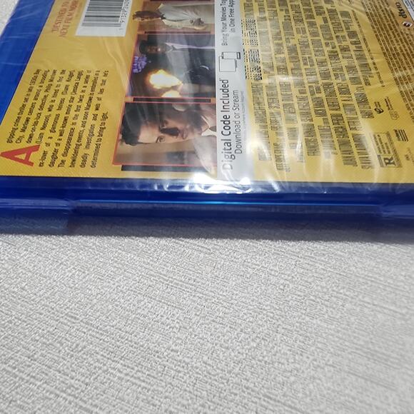 Marlowe Blu-ray, DVD, digital code - Picture 6 of 6